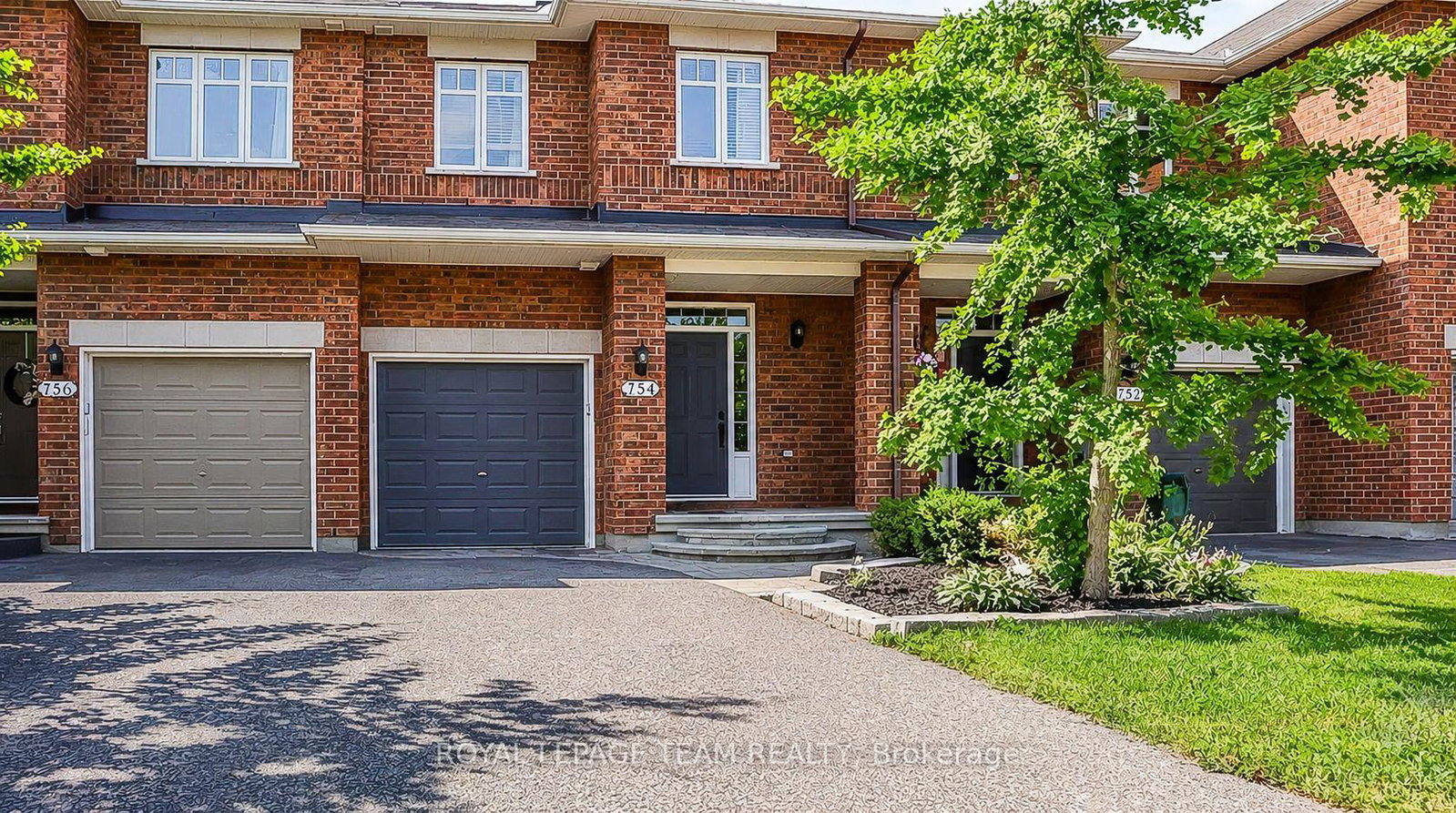 754-nakina-way-ottawa-ontario-x13211052
