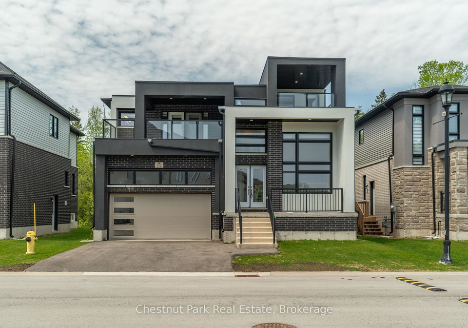112-sebastian-street-blue-mountains-ontario-x13211100