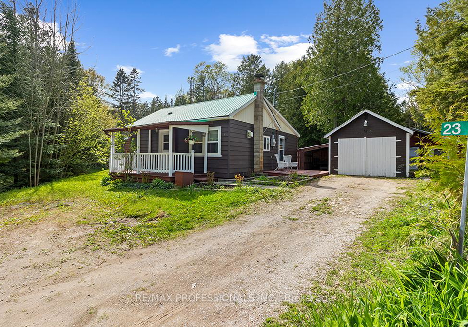 23-woodstock-avenue-northern-bruce-peninsula-ontario-x13211238