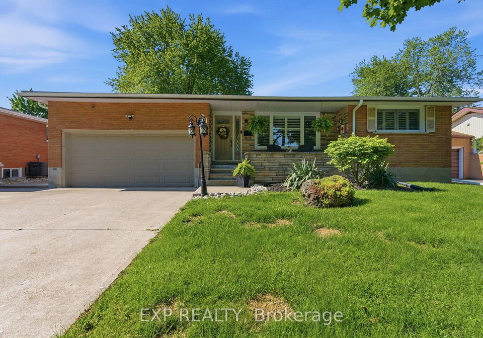11-martha-court-welland-ontario-x13211266