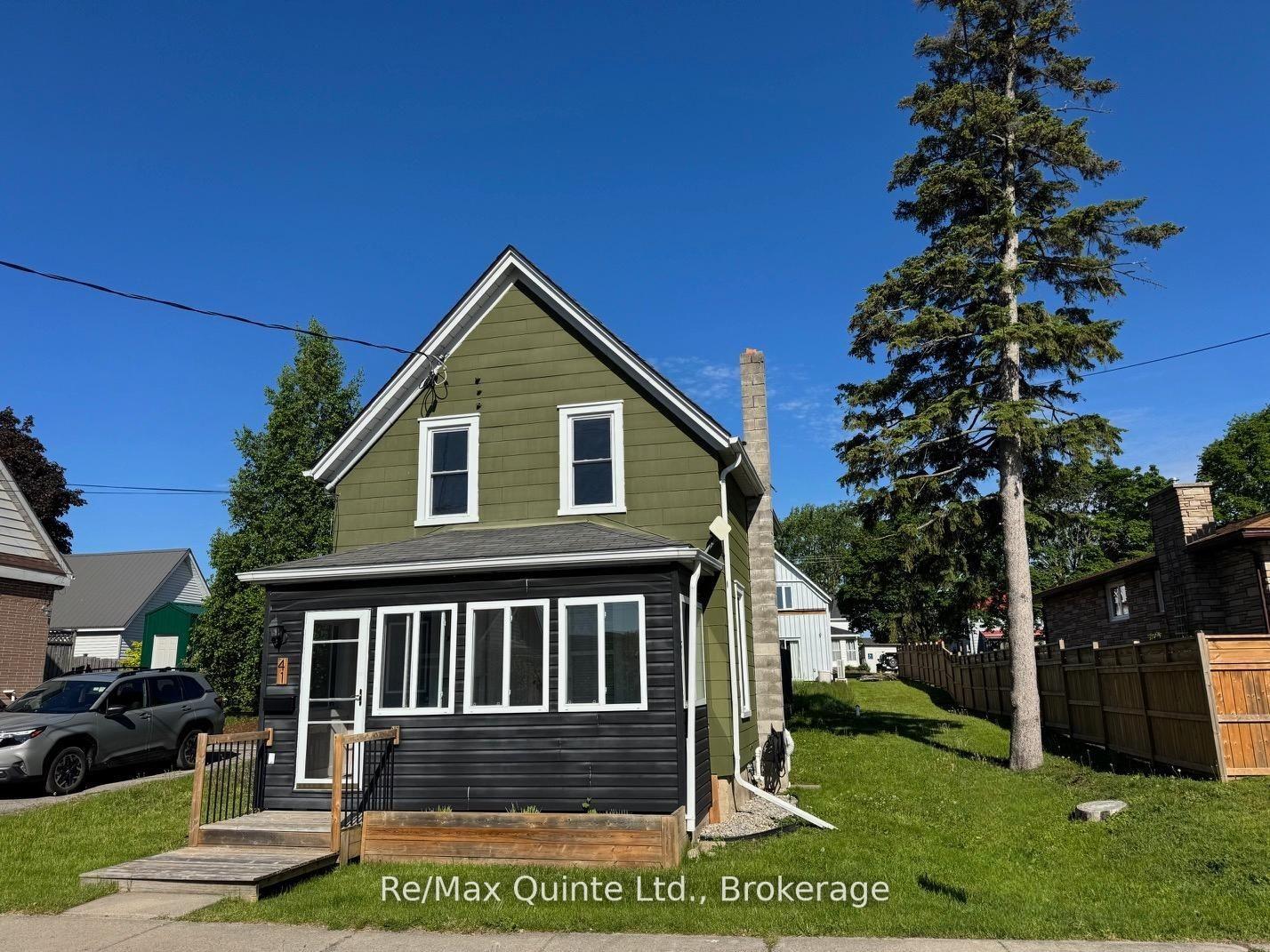 41-hill-street-prince-edward-county-ontario-x13211312