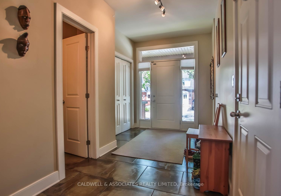 158-marlborough-avenue-ottawa-ontario-x13211330