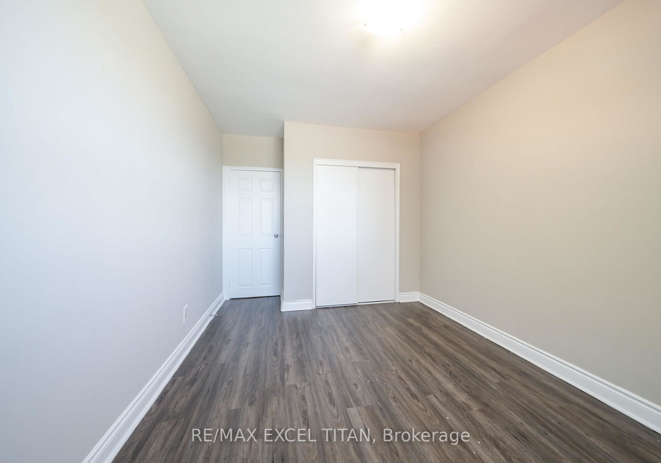 468-ottawa-street-hamilton-ontario-x13211416