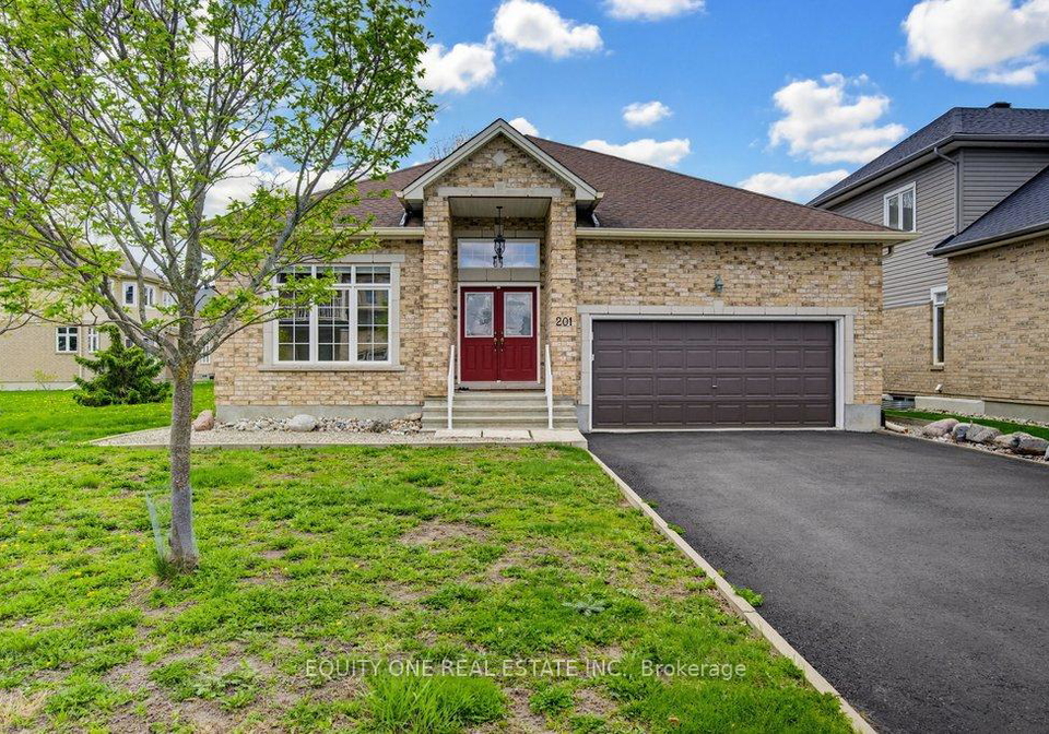 201-trailgate-street-ottawa-ontario-x13211430