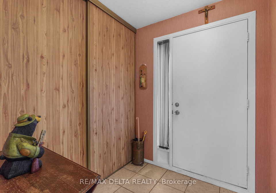 890-cahill-drive-ottawa-ontario-x13211438