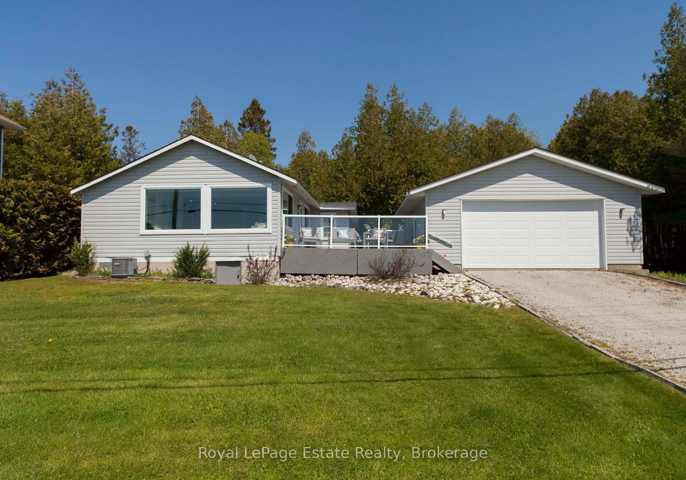 1021-lakeshore-boulevard-n-south-bruce-peninsula-ontario-x13211524