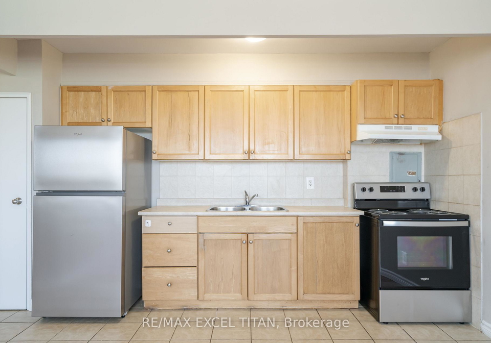 468-ottawa-street-hamilton-ontario-x13211528