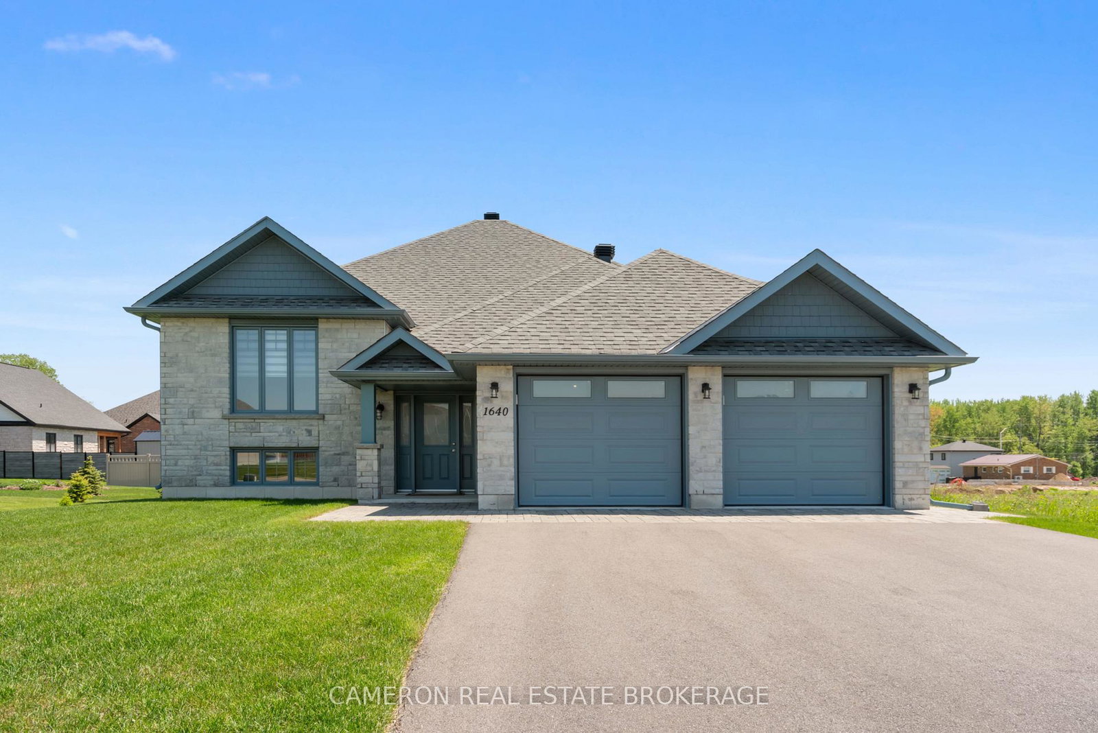 1640-oxbridge-drive-cornwall-ontario-x13211576