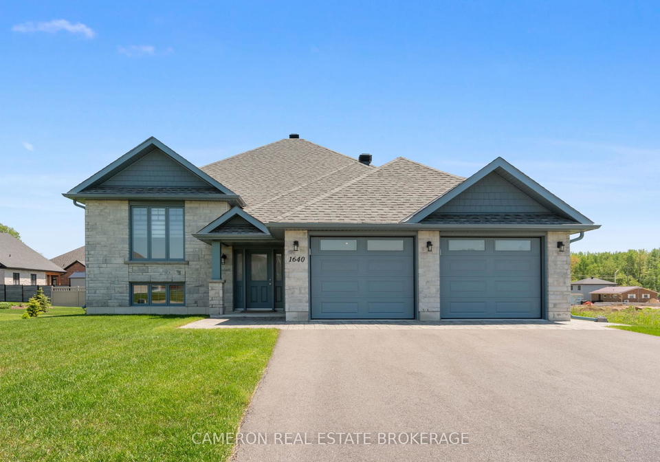 1640-oxbridge-drive-cornwall-ontario-x13211576