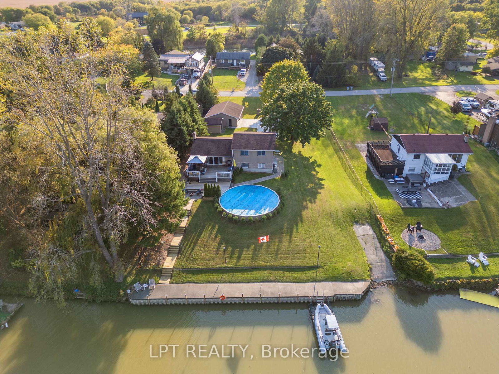 9952-prince-phillip-street-lambton-shores-ontario-x13211596