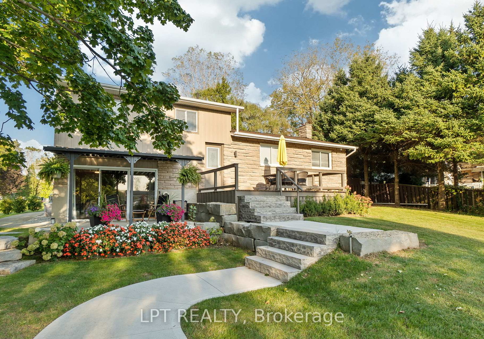 9952-prince-phillip-street-lambton-shores-ontario-x13211596