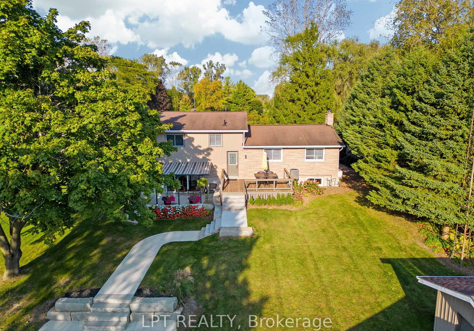 9952-prince-phillip-street-lambton-shores-ontario-x13211596