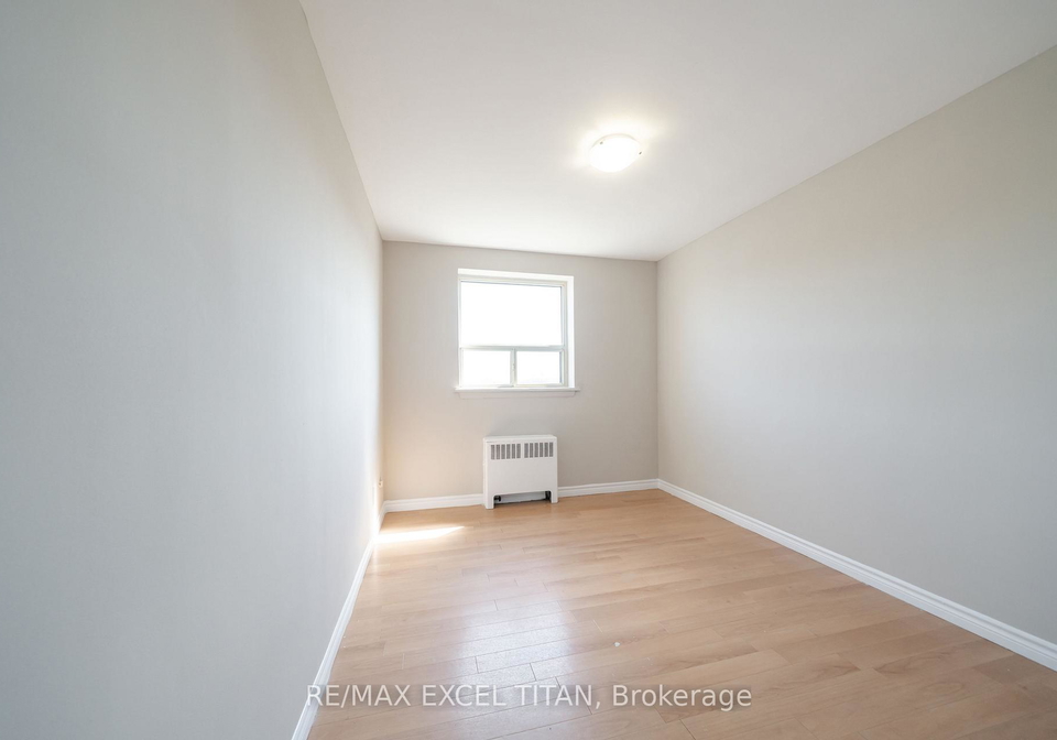468-ottawa-street-hamilton-ontario-x13211640