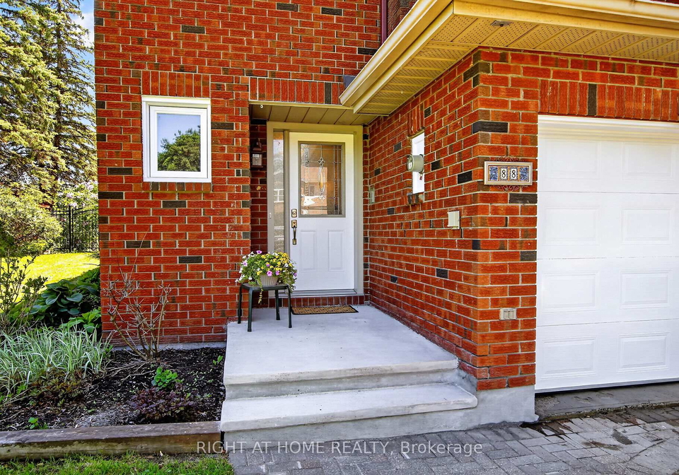 88-furlong-crescent-kanata-ontario-x13211680