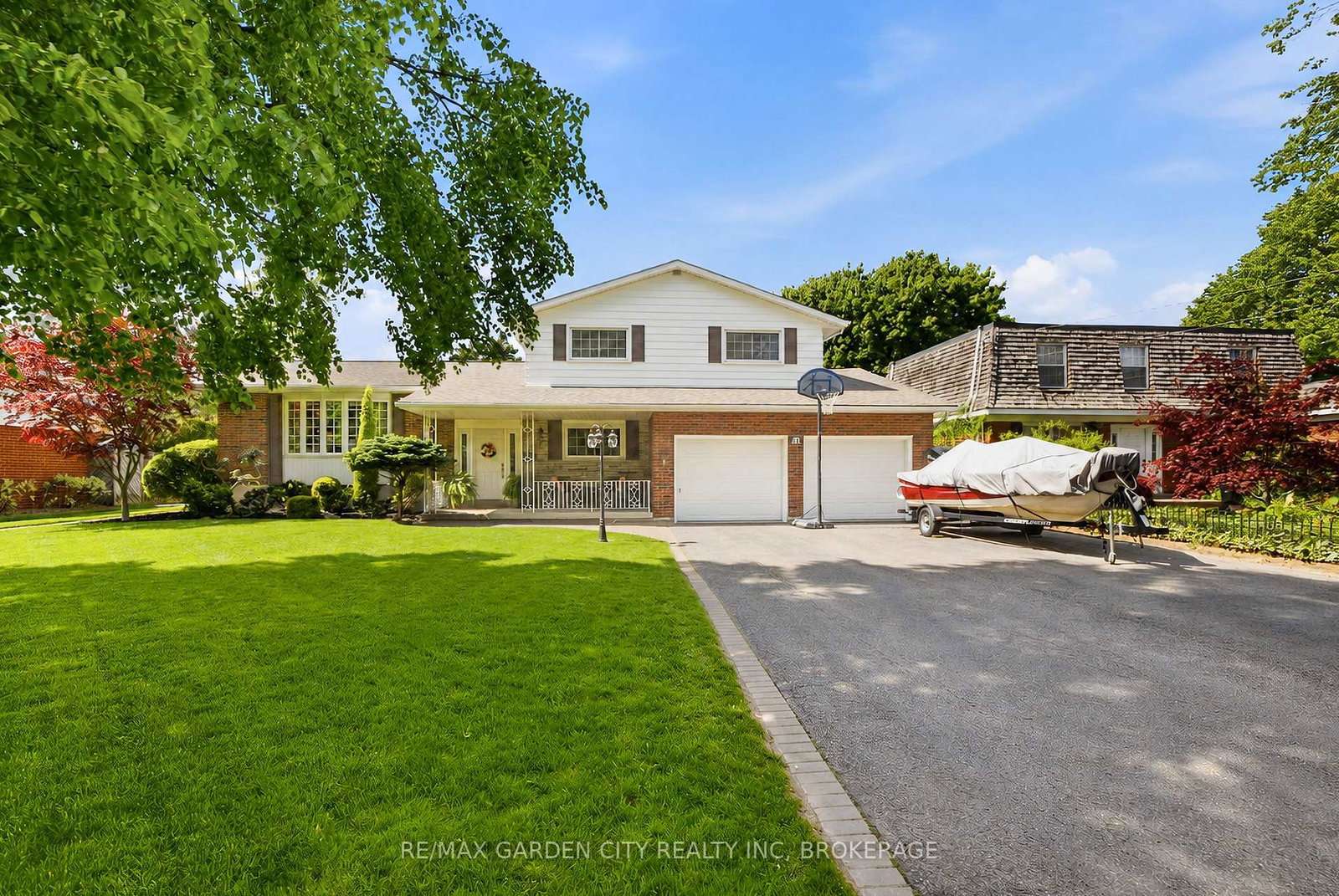 61-royal-york-road-st-catharines-ontario-x13211738