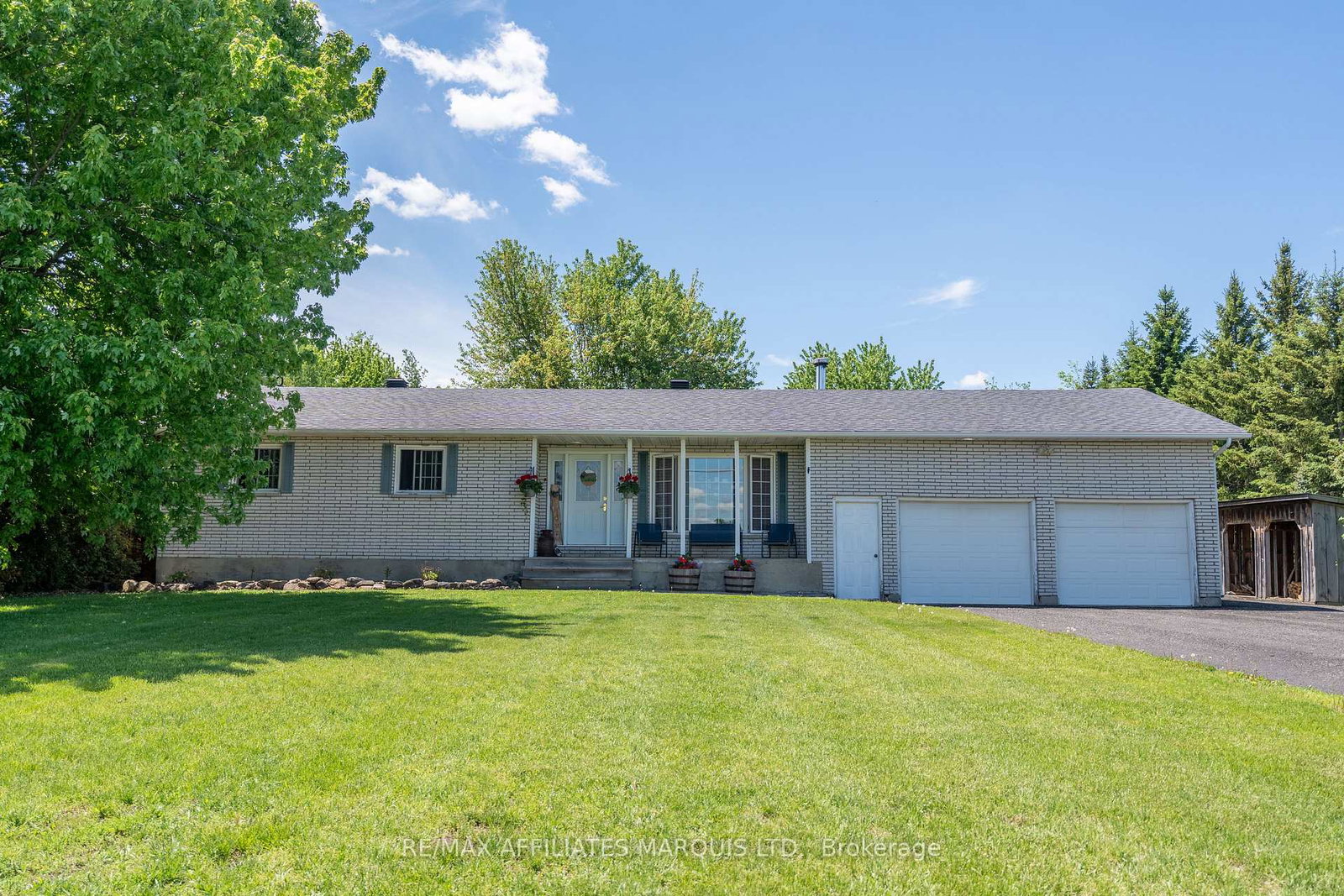 3470-county-road-11-south-dundas-ontario-x13211784
