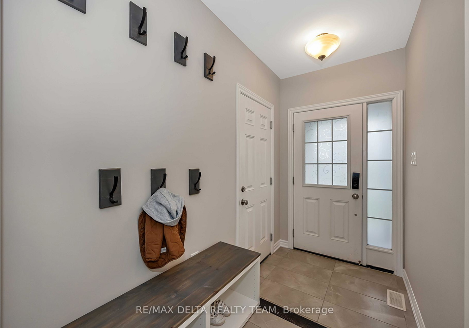 266-brassy-minnow-crescent-ottawa-ontario-x13211788
