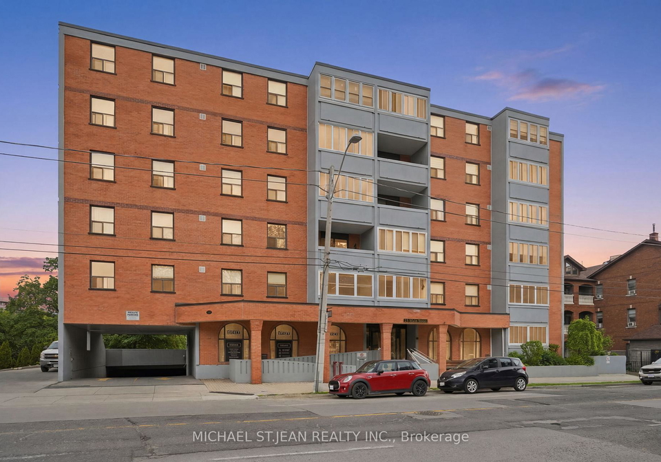23-main-street-hamilton-ontario-x13211840