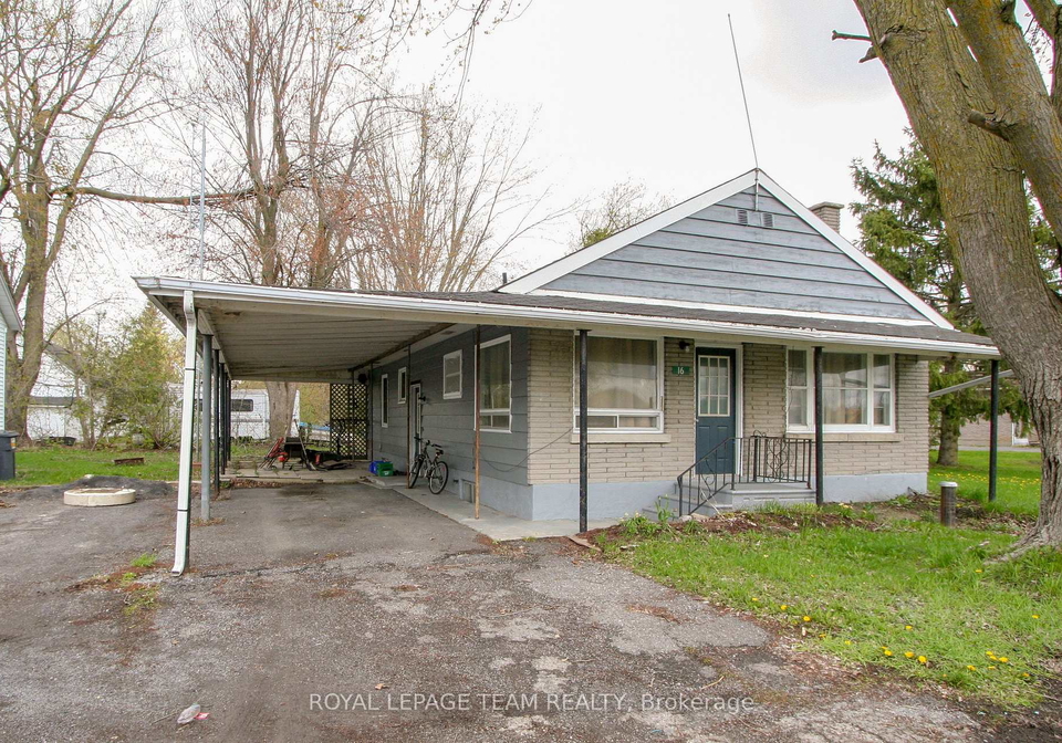 9-cockburn-street-north-stormont-ontario-x13211888