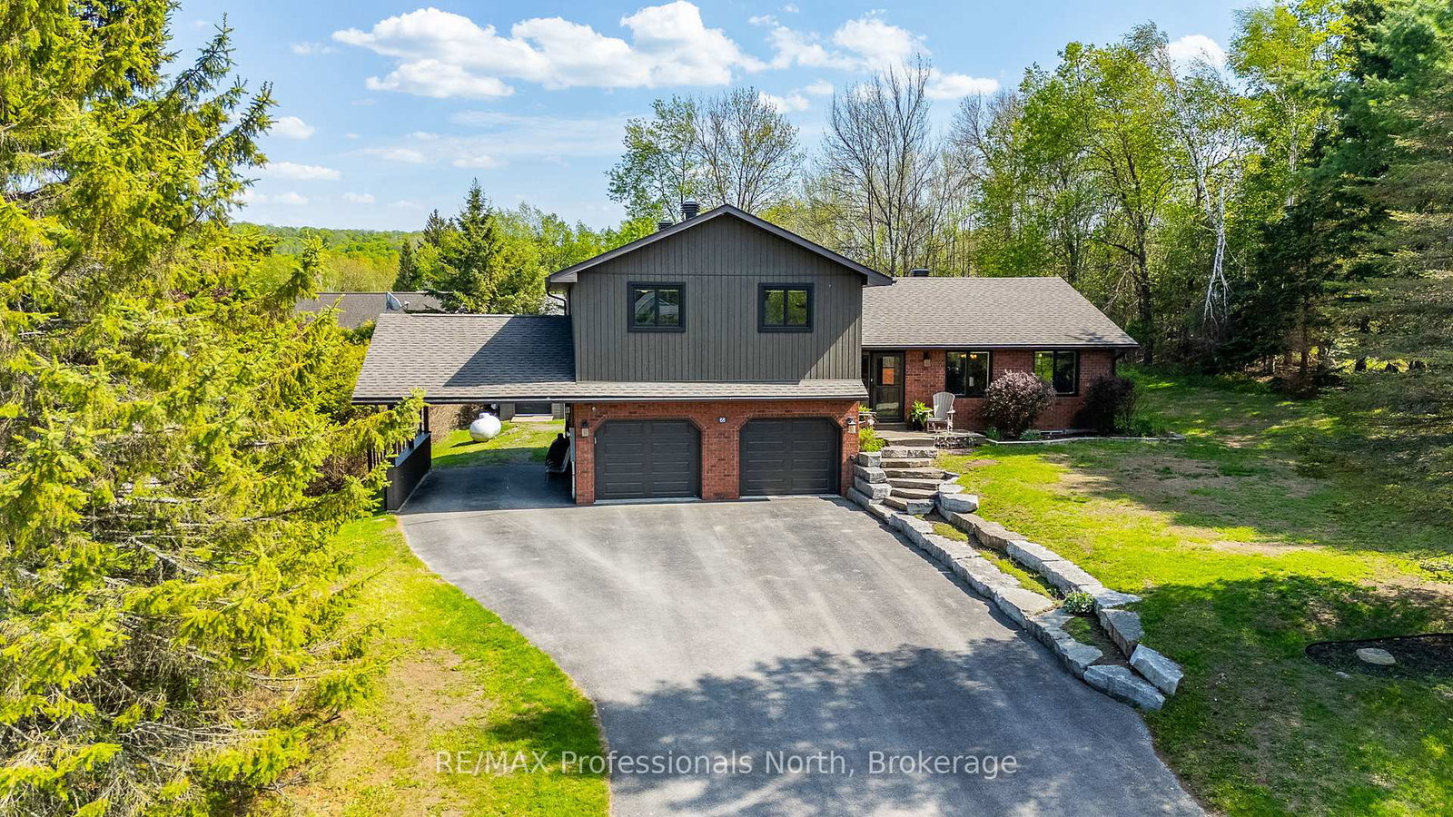 68-halbiem-crescent-dysart-et-al-ontario-x13211898