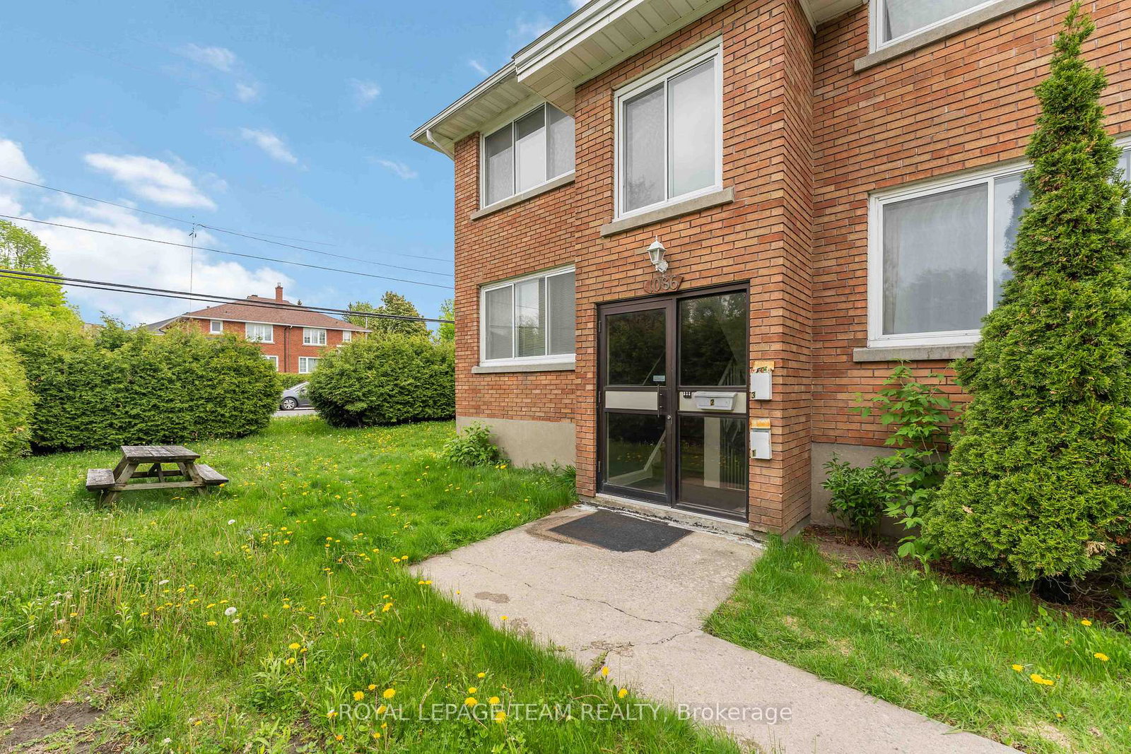 1086-apolydor-avenue-ottawa-ontario-x13211976