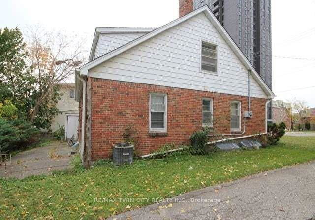 342-king-st-n-street-n-waterloo-ontario-x13212052
