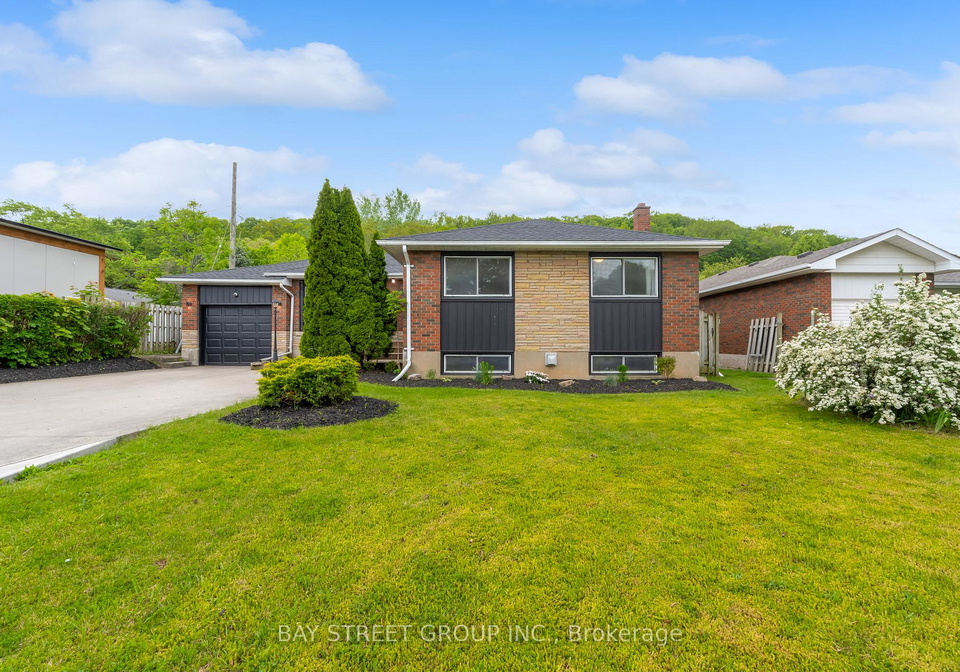 8-glenbarr-road-st-catharines-ontario-x13212128