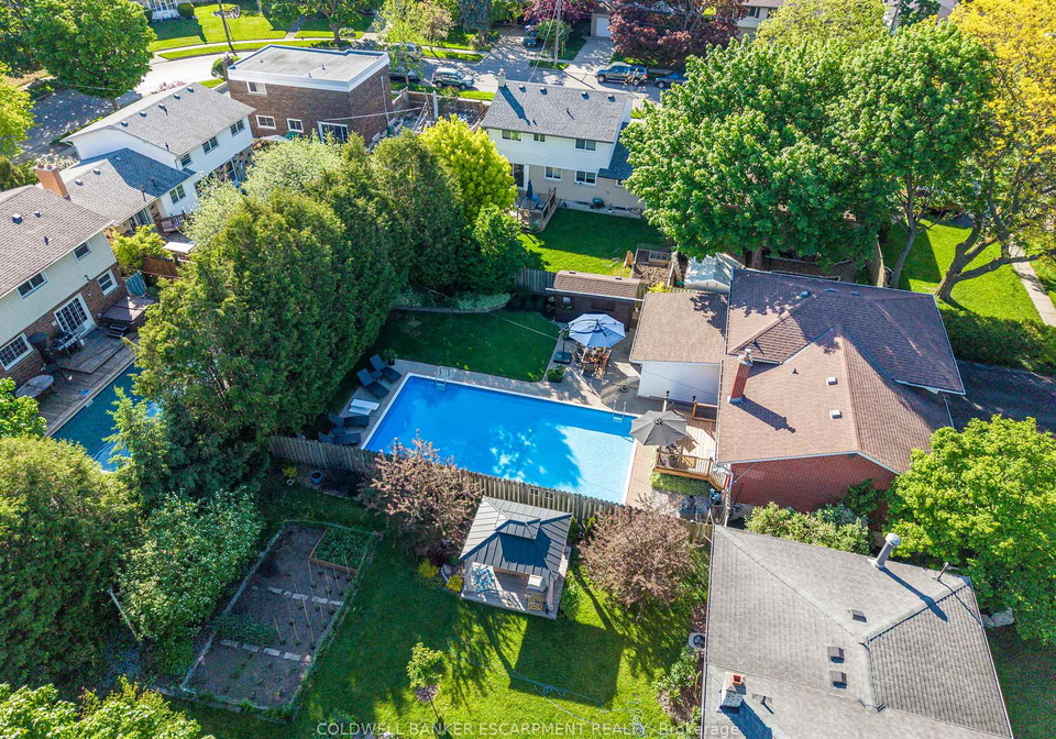 40-strathmere-place-guelph-ontario-x13212306