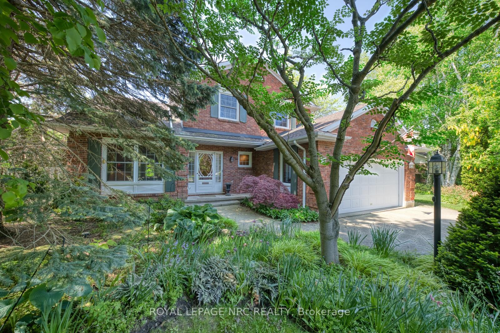 35-garrison-village-drive-niagara-on-the-lake-ontario-x13212340