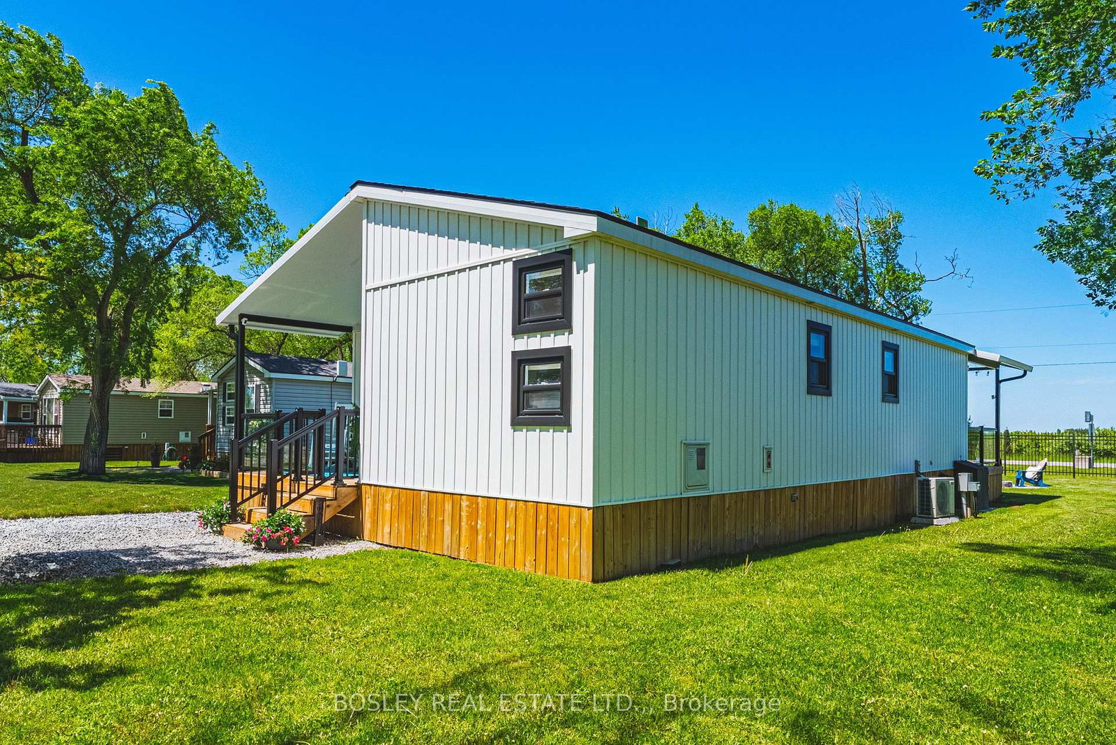 1501-line-8-road-niagara-on-the-lake-ontario-x13212450