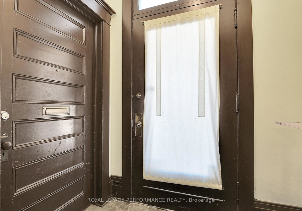 66-delaware-avenue-ottawa-ontario-x13212452