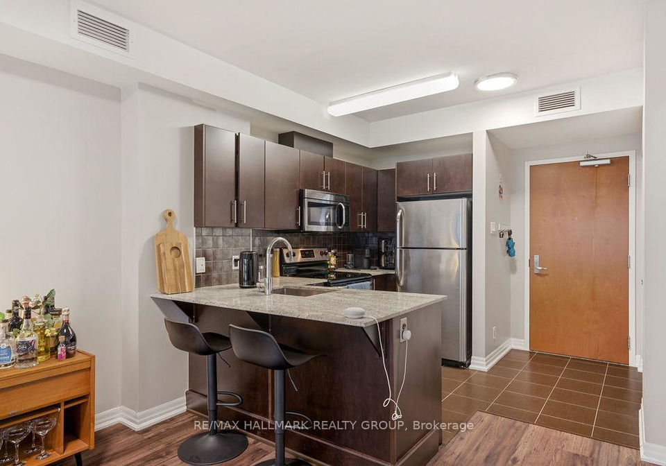 242-rideau-street-ottawa-ontario-x13212502