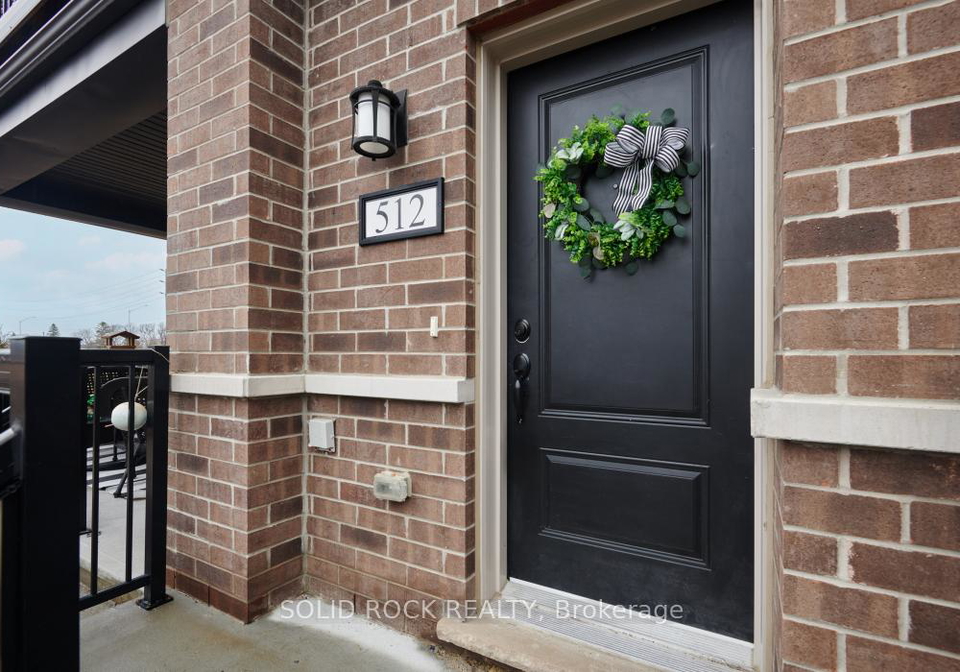 512-pilot-private-kanata-ontario-x13212688