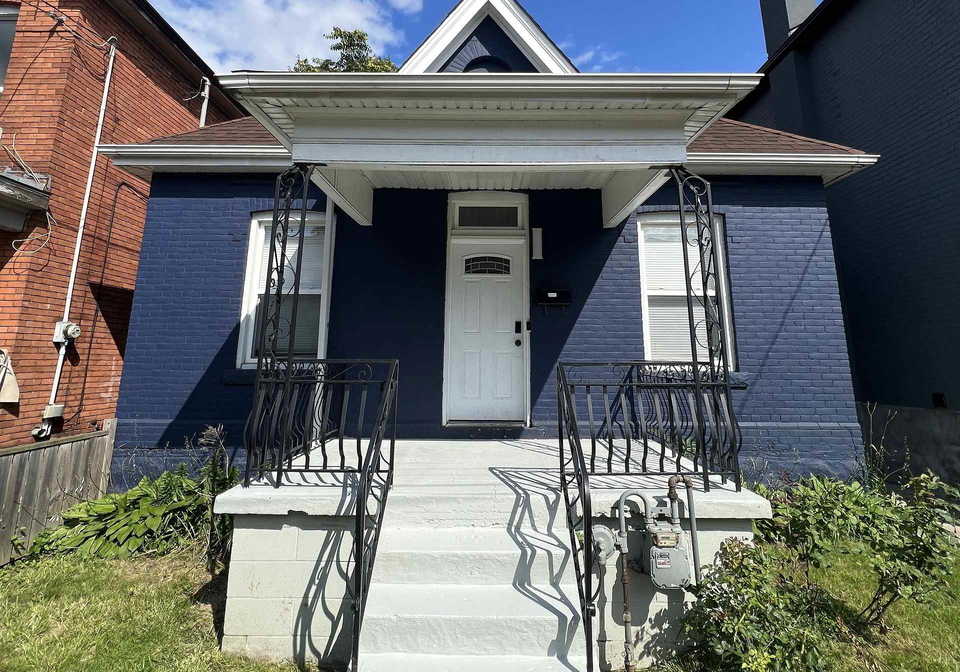 44-madison-avenue-hamilton-ontario-x13212808