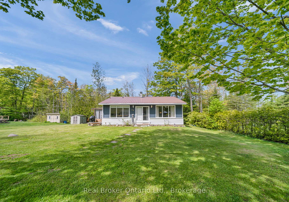 79-mapleport-crescent-south-bruce-peninsula-ontario-x13212902