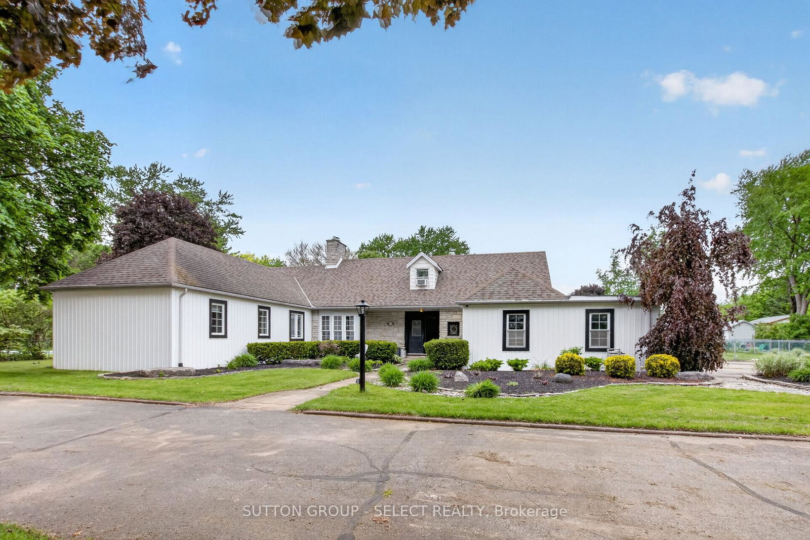111-kittridge-avenue-e-strathroy-caradoc-ontario-x13212906