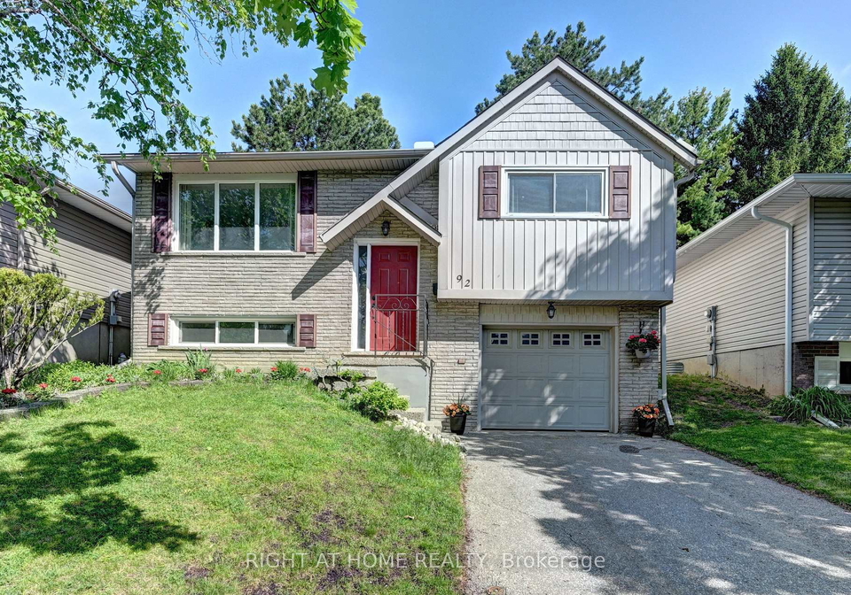 92-pinemeadow-crescent-waterloo-ontario-x13213030