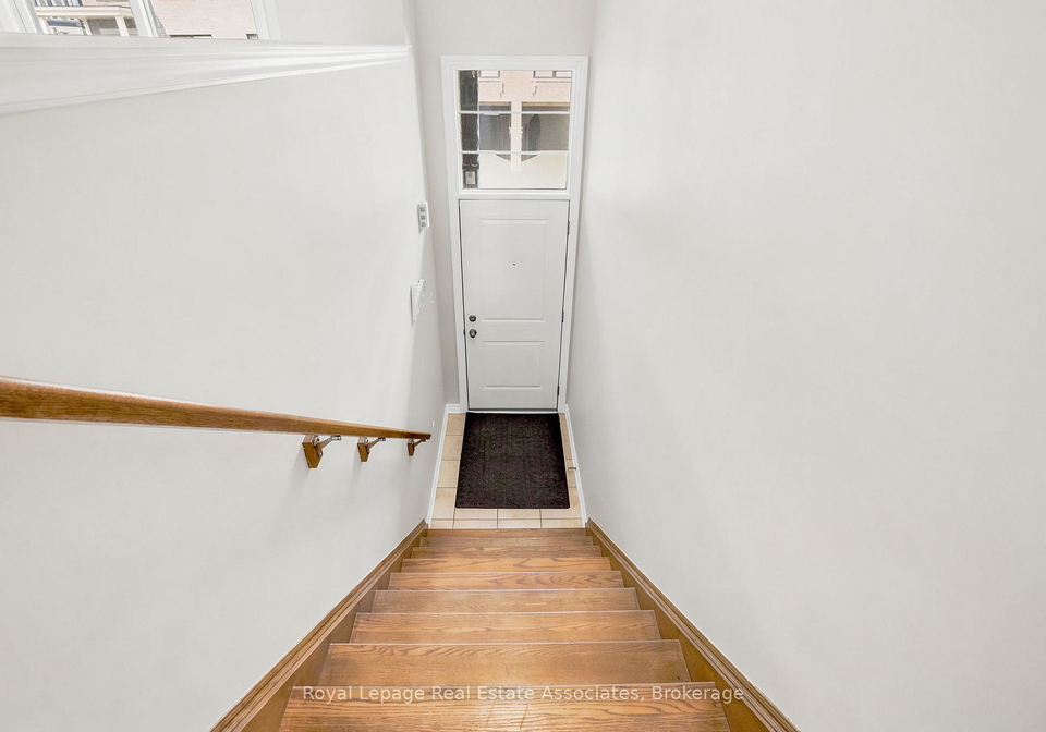 383-dundas-street-e-hamilton-ontario-x13213170