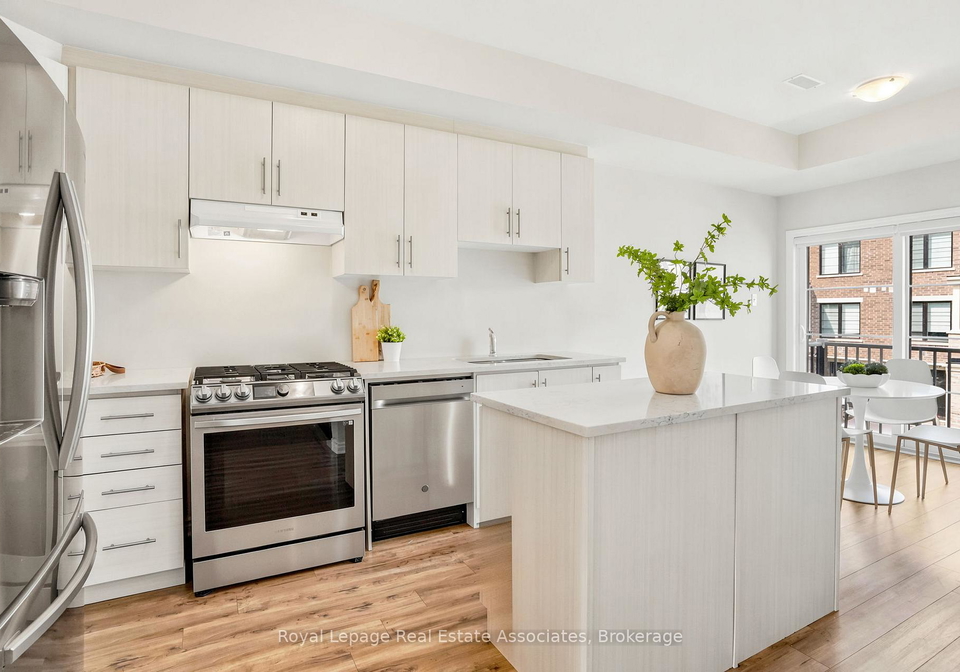 383-dundas-street-e-hamilton-ontario-x13213170