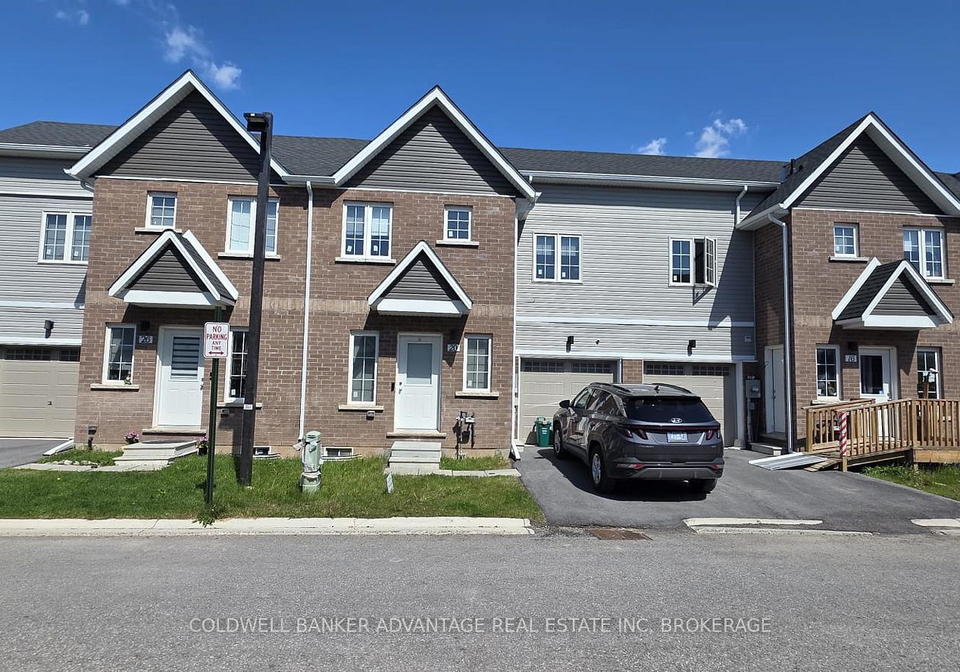 20-waterleaf-trail-welland-ontario-x13213220