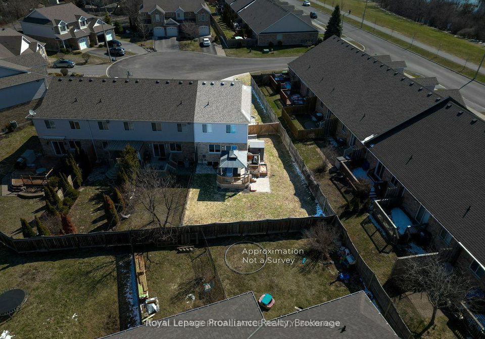4-ava-court-belleville-ontario-x13213222