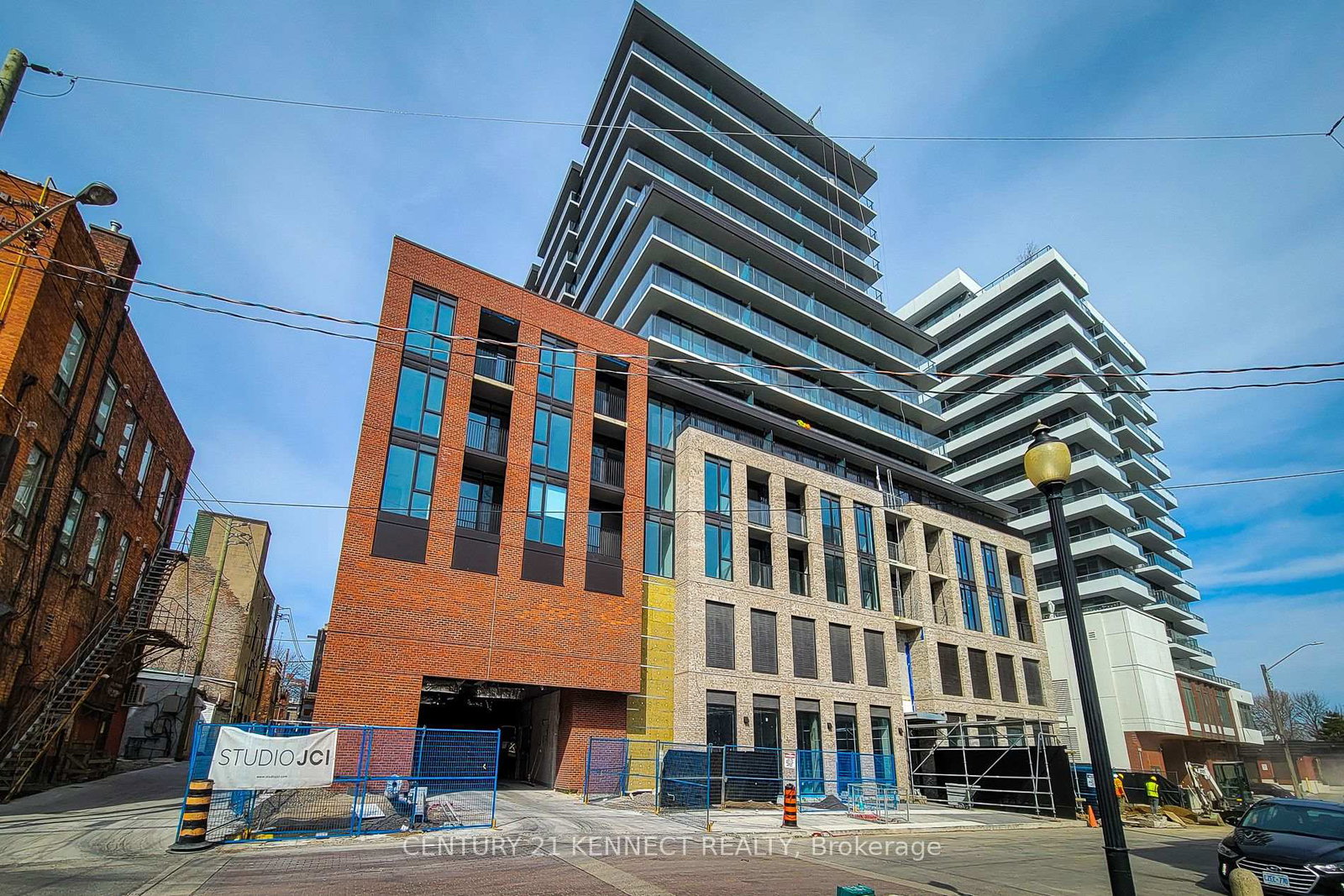 1-jarvis-street-hamilton-ontario-x13213338