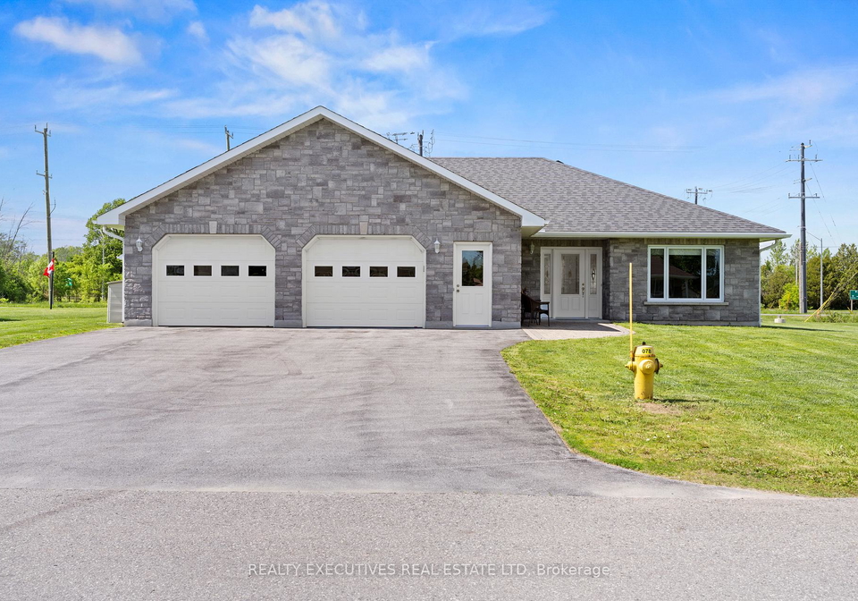 10727-west-end-terrace-south-dundas-ontario-x13213496