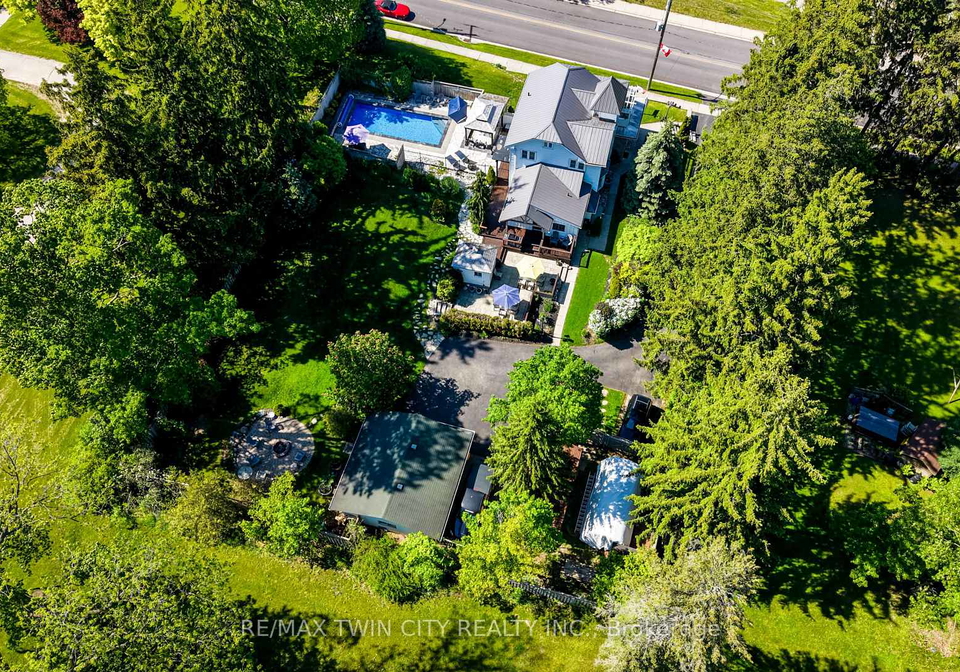 1521-bridge-street-wilmot-ontario-x13213528
