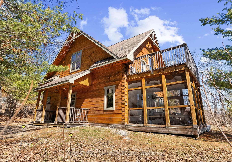 282a-presquile-trail-whitewater-region-ontario-x13213560