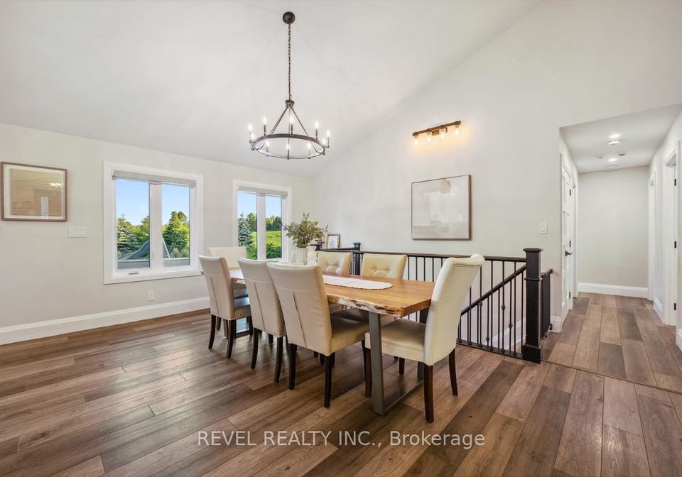 102-concession-11-e-hamilton-ontario-x13213590