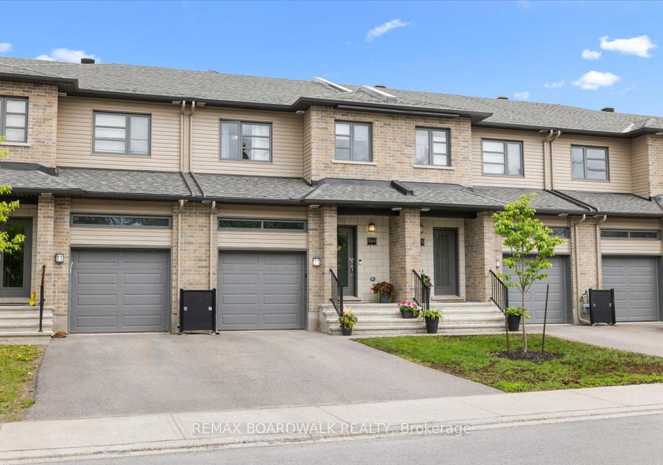244-munro-street-carleton-place-ontario-x13213600