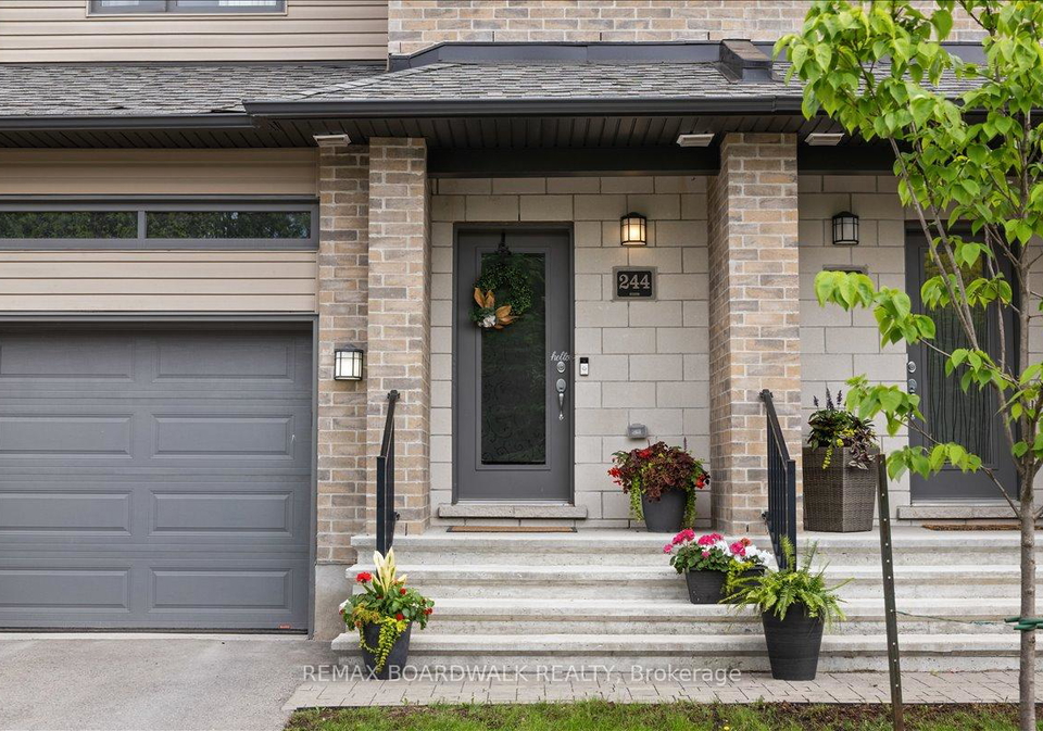 244-munro-street-carleton-place-ontario-x13213600