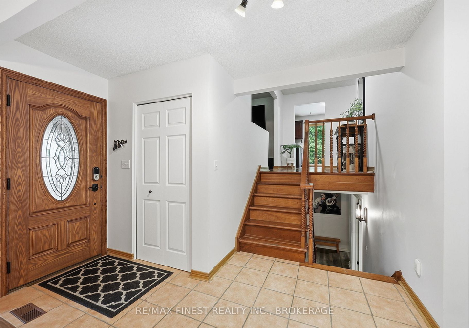 1465-middle-road-kingston-ontario-x13213676