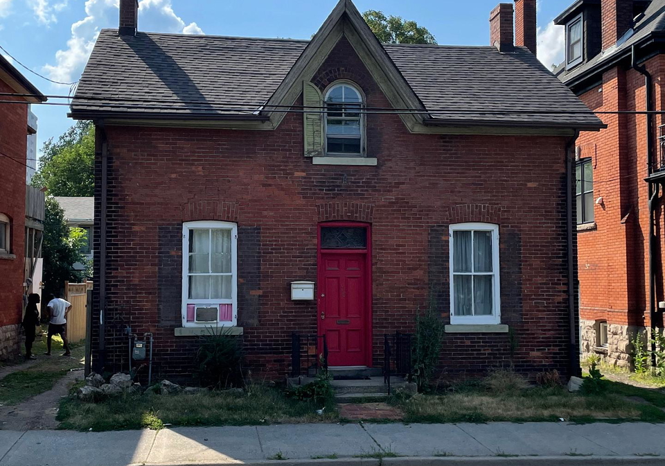 70-wellington-street-s-hamilton-ontario-x13213690